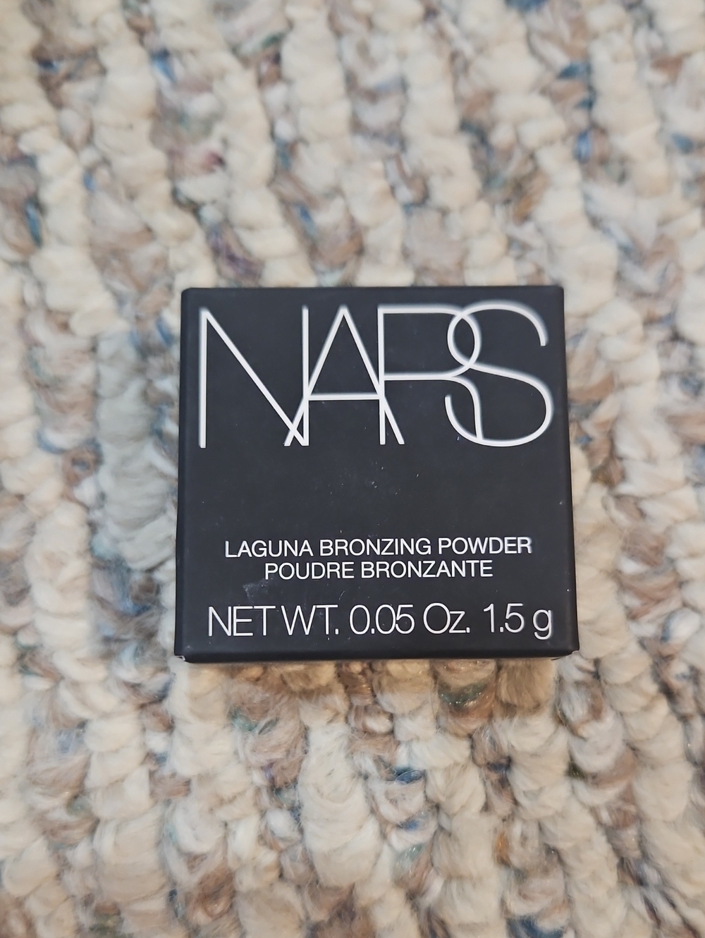 NARS Laguna Bronzing Powder Mini — Black Compact